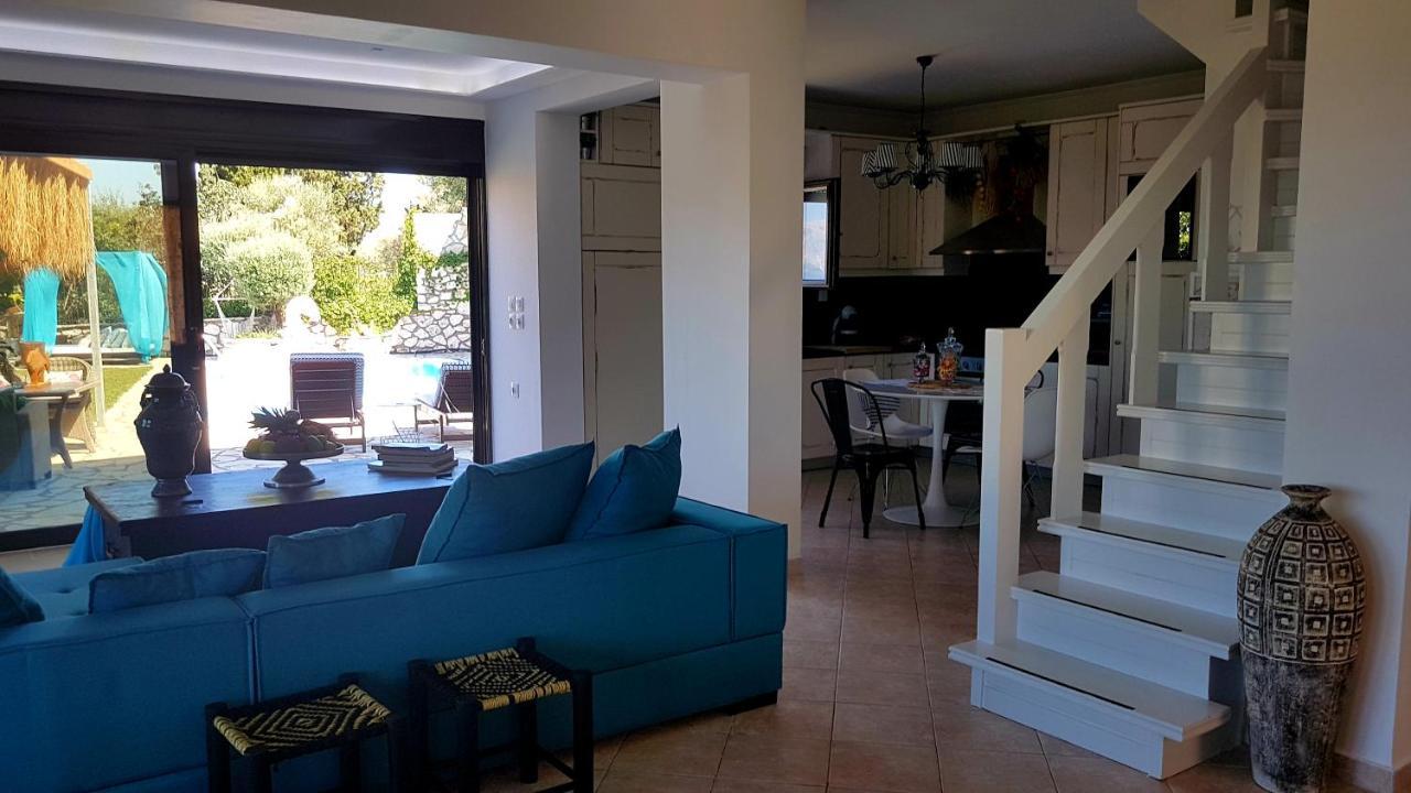 Luxury Villa Athina Nikiána Kültér fotó